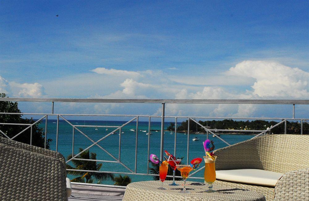 Le Lagon Grand Baie Exterior photo